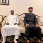 AFRIQUE : Démocratie à la canonnière et  institutions fragiles et corrompues